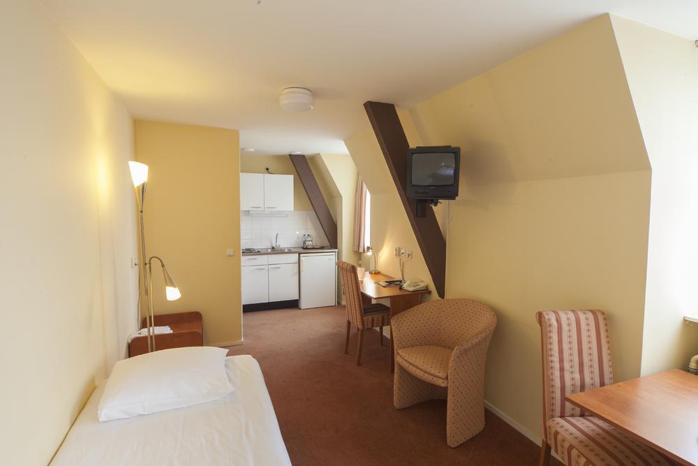 Fletcher Hotel Gilde Deventer Bagian luar foto